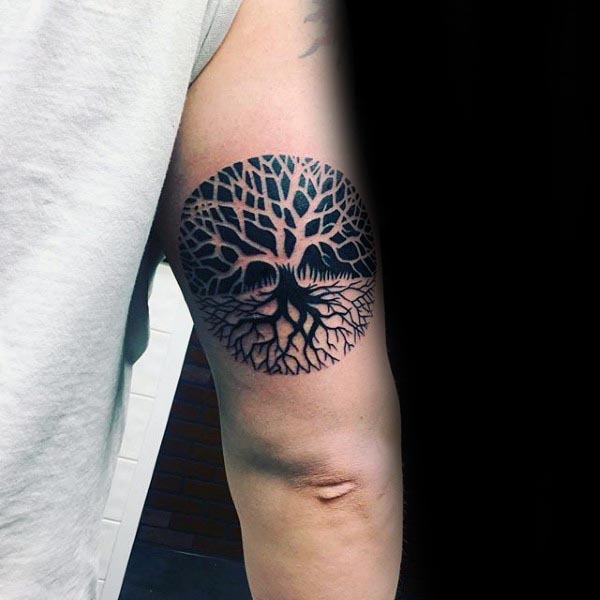 tatuaje arbol vida para hombre 69