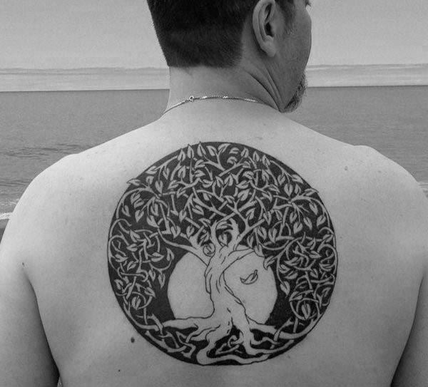 tatuaje arbol vida para hombre 88