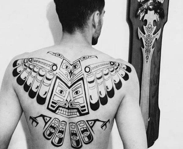 tatuaje buho tribal para hombre 02