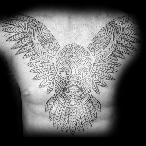 tatuaje buho tribal para hombre 16