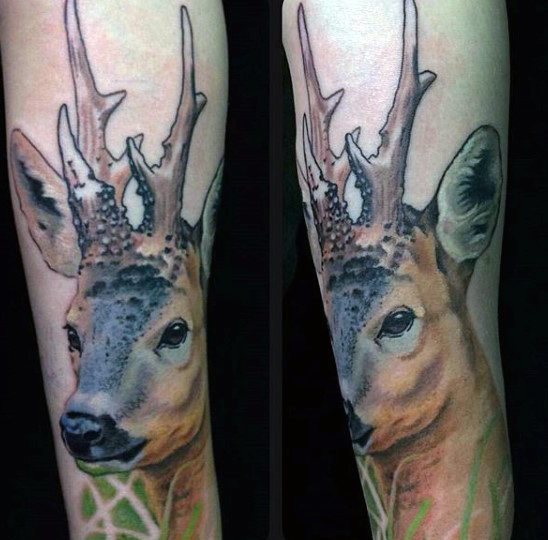 tatuaje ciervo para hombre 36