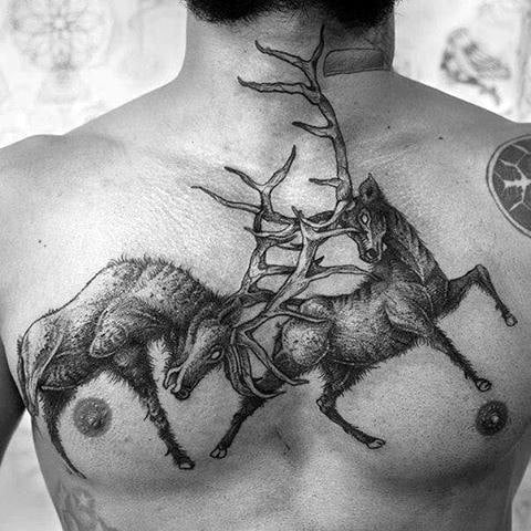 tatuaje ciervo para hombre 77