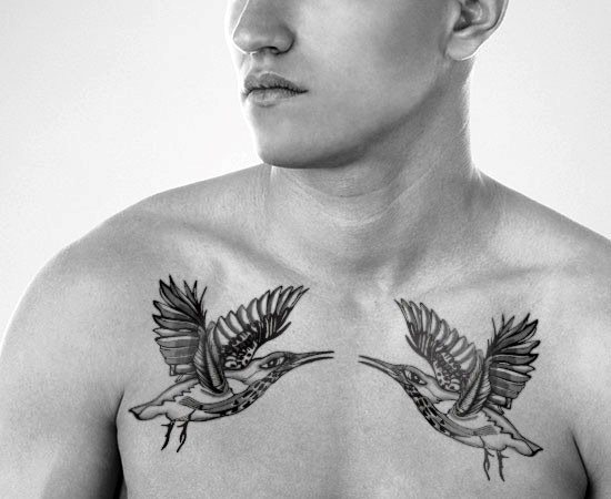tatuaje colibri para hombre 37