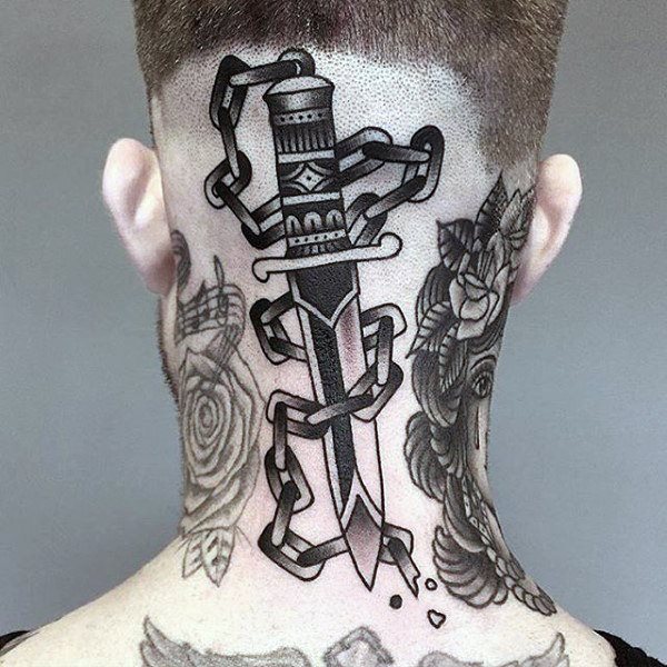 tatuaje daga para hombre 69