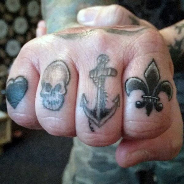 tatuaje dedos para hombre 38