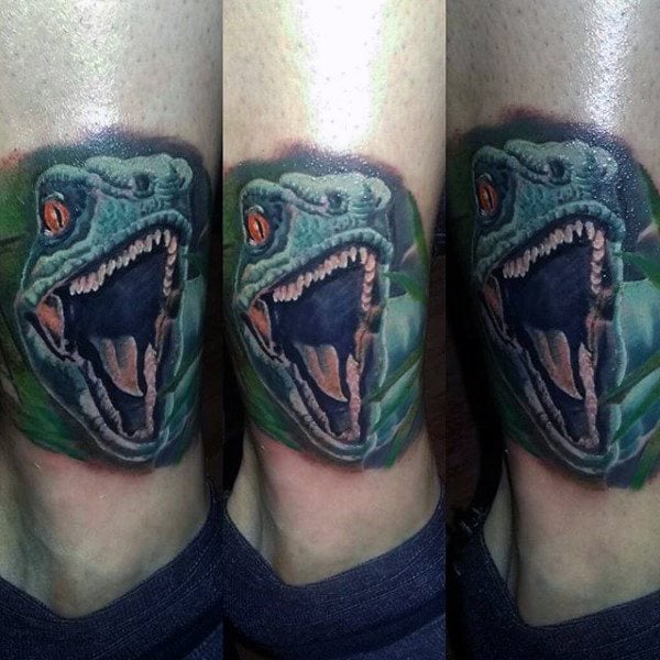 tatuaje dinosaurio para hombre 09