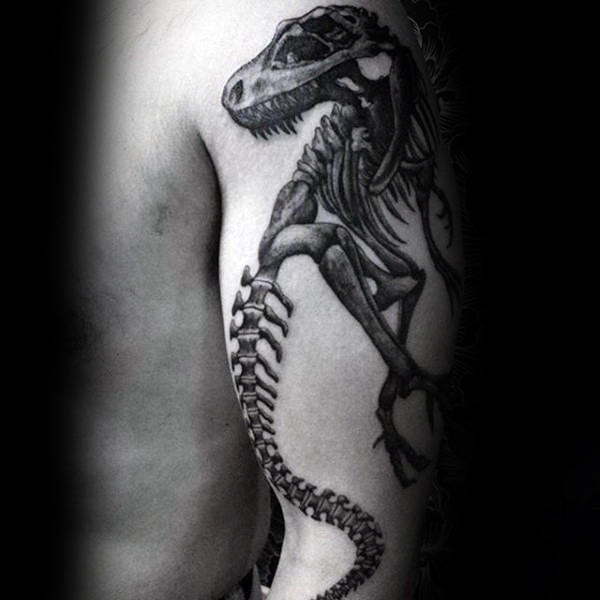 tatuaje dinosaurio para hombre 51