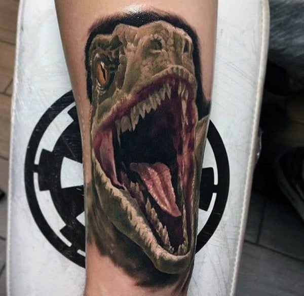 tatuaje dinosaurio para hombre 55