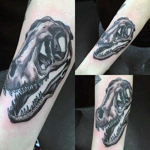 tatuaje dinosaurio para hombre 61