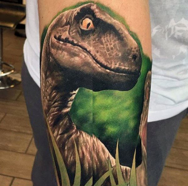 tatuaje dinosaurio para hombre 77
