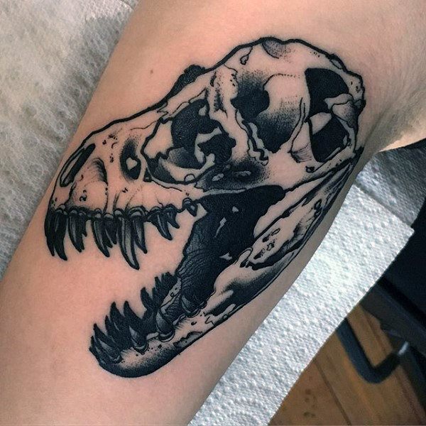 tatuaje dinosaurio para hombre 81