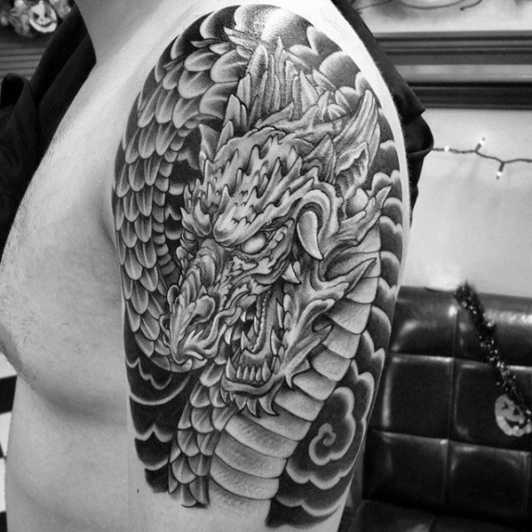 tatuaje dragon brazo para hombre 08