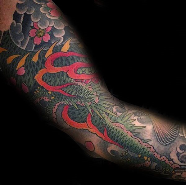 tatuaje dragon brazo para hombre 29