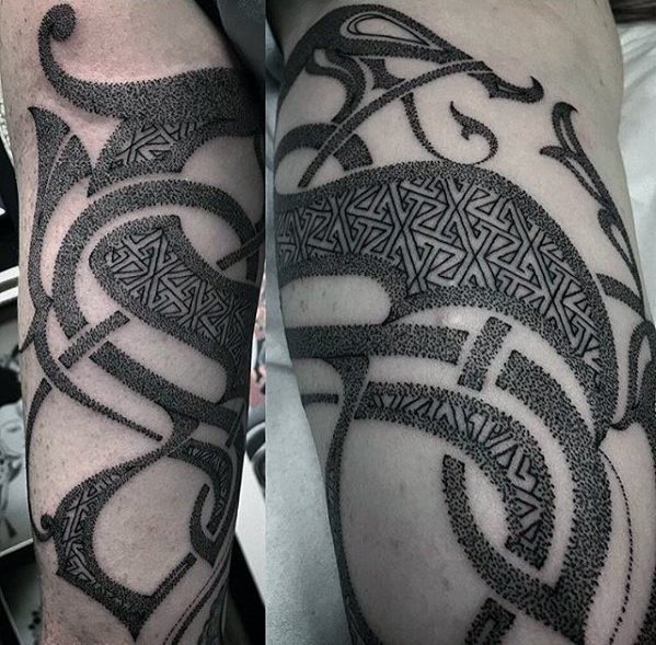 tatuaje dragon celta para hombre 11
