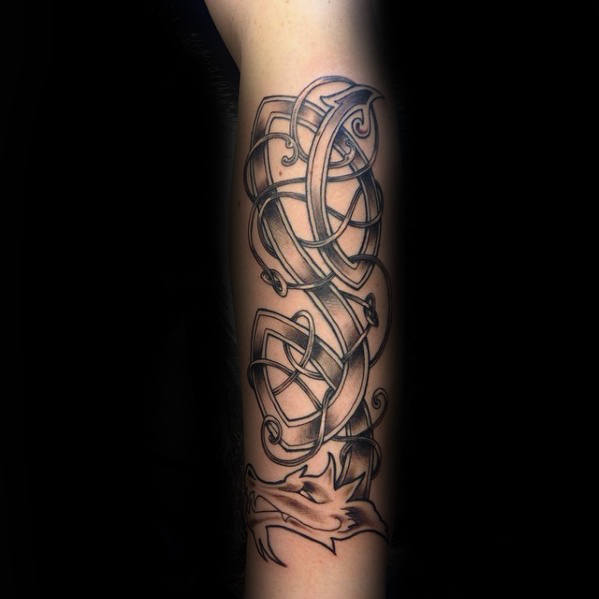 tatuaje dragon celta para hombre 16