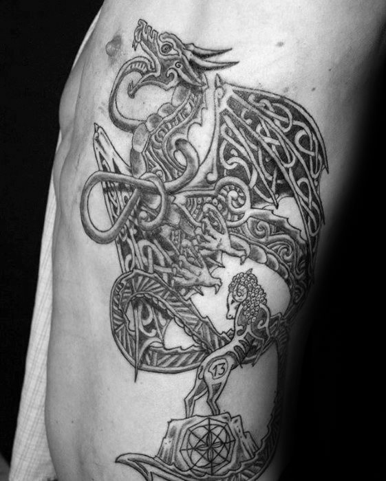 tatuaje dragon celta para hombre 29
