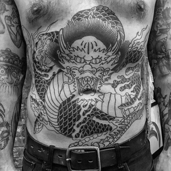 tatuaje dragon pecho para hombre 05