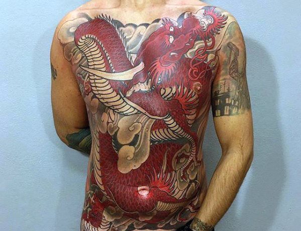 tatuaje dragon pecho para hombre 22