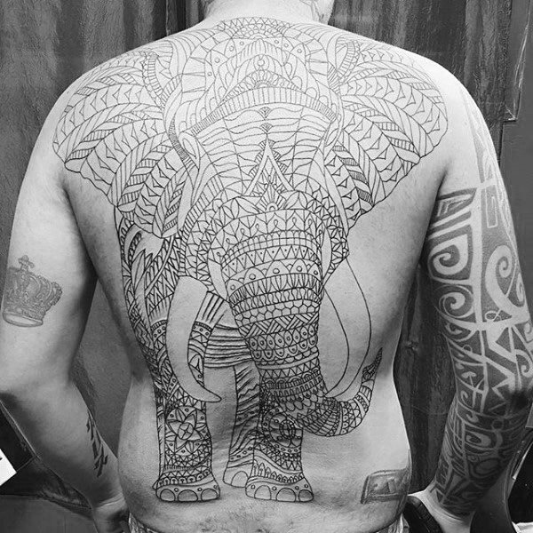 tatuaje elefante para hombre 30