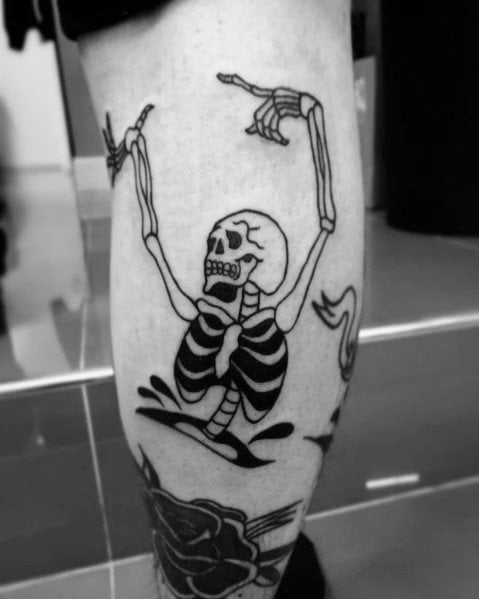tatuaje esqueleto bailando para hombre 37