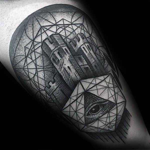 tatuaje geometrico brazo para hombre 04