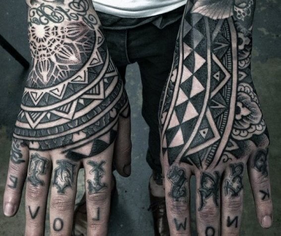 Tatuajes en la mano: 50 diseños únicos para hombre