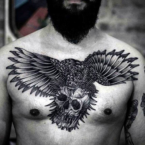 tatuaje halcon para hombre 17