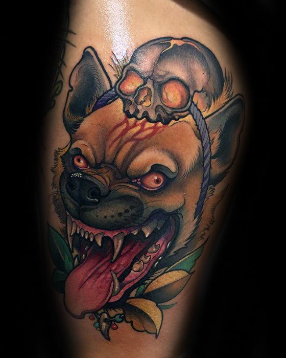 tatuaje hiena para hombre 08