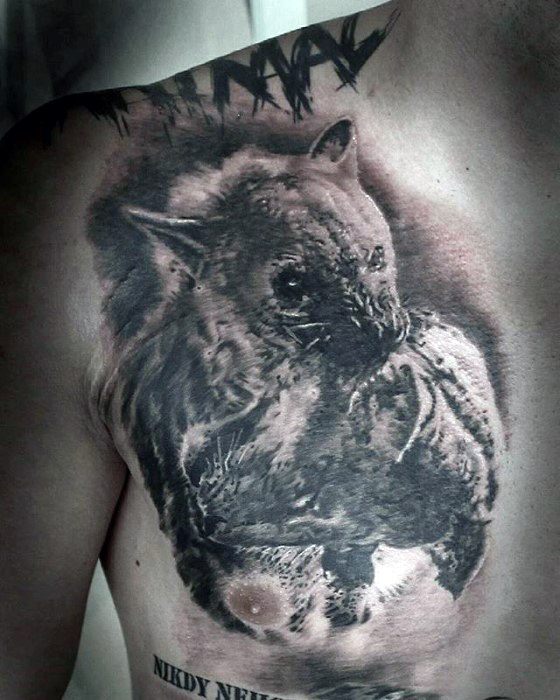 tatuaje hiena para hombre 13