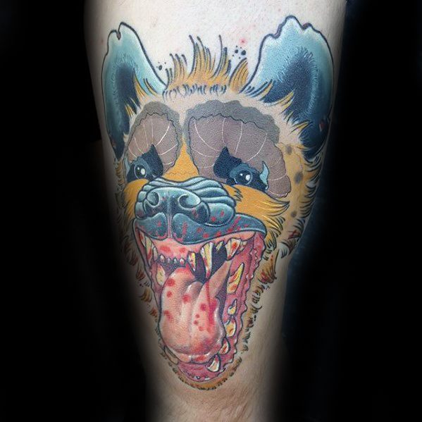 tatuaje hiena para hombre 25