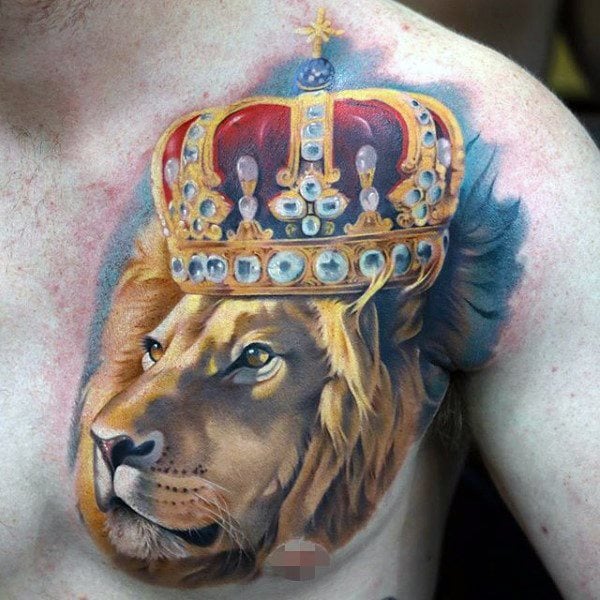 tatuaje leon con corona para hombre 46