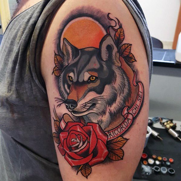 tatuaje lobo nuevo estilo para hombre 12