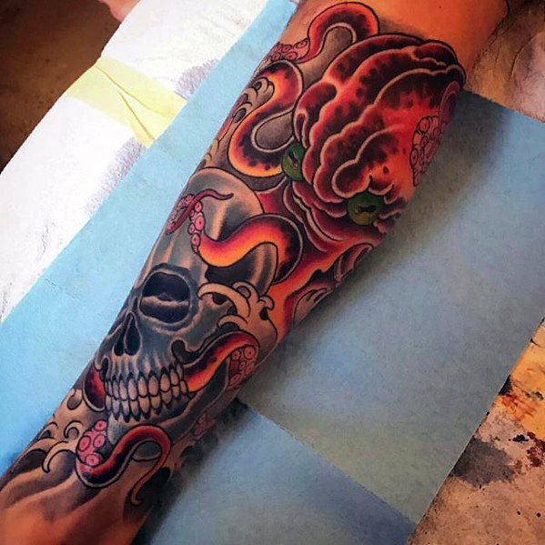 tatuaje manga pulpo pecho para hombre 28