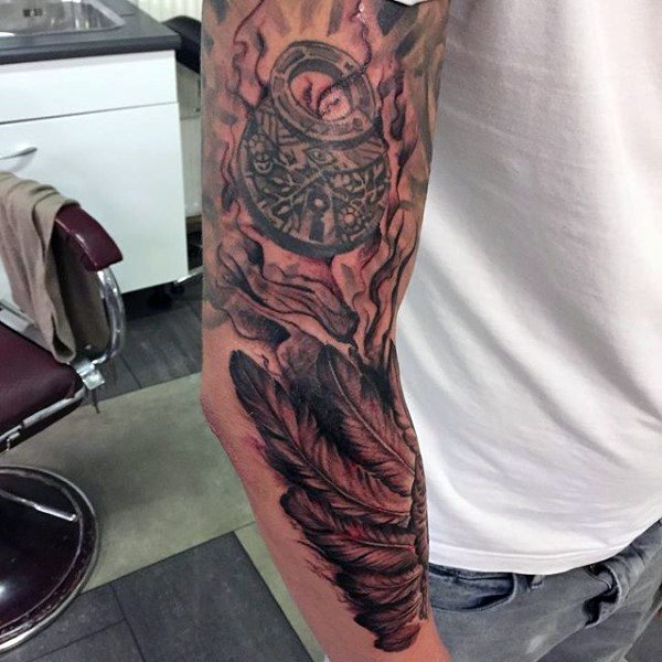 tatuaje plumas para hombre 04