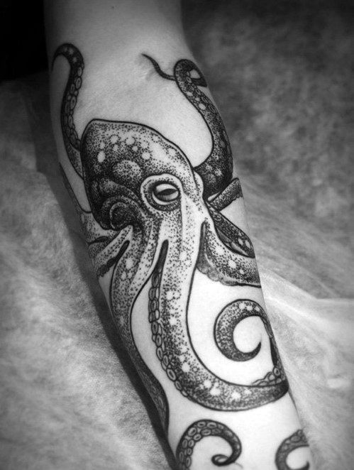 tatuaje pulpo en hombre 03