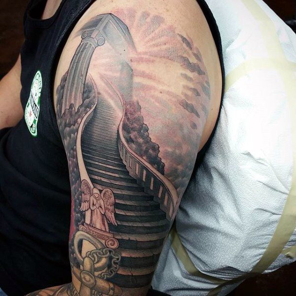 tatuaje religioso para hombre 08