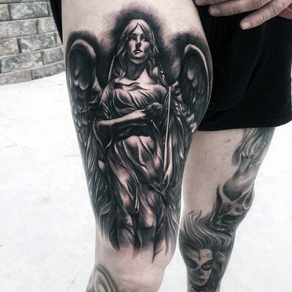 tatuaje religioso para hombre 09