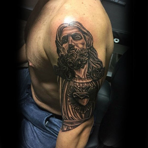 tatuaje religioso para hombre 13