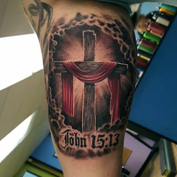 tatuaje religioso para hombre 48