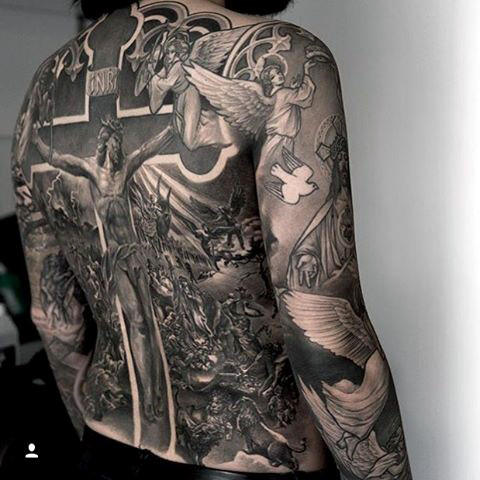 tatuaje religioso para hombre 51