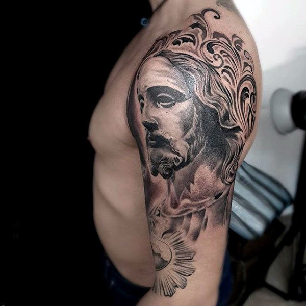 tatuaje religioso para hombre 57