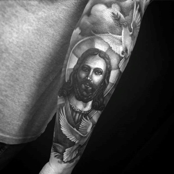 tatuaje religioso para hombre 73