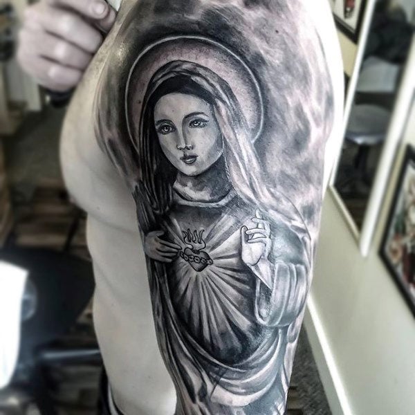 tatuaje religioso para hombre 93