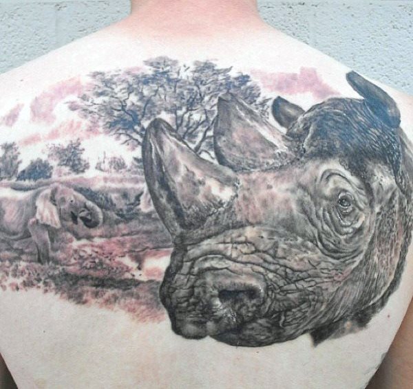 tatuaje rinoceronte para hombre 37