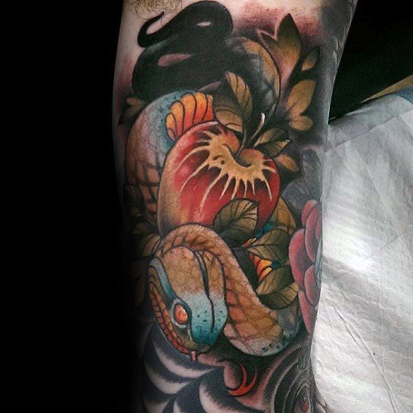 tatuaje serpiente nuevo estilo para hombre 18