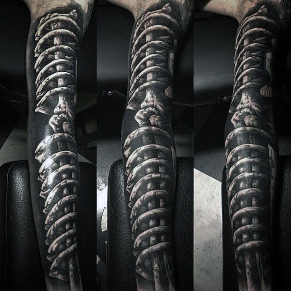 tatuaje tinta negra para hombre 13