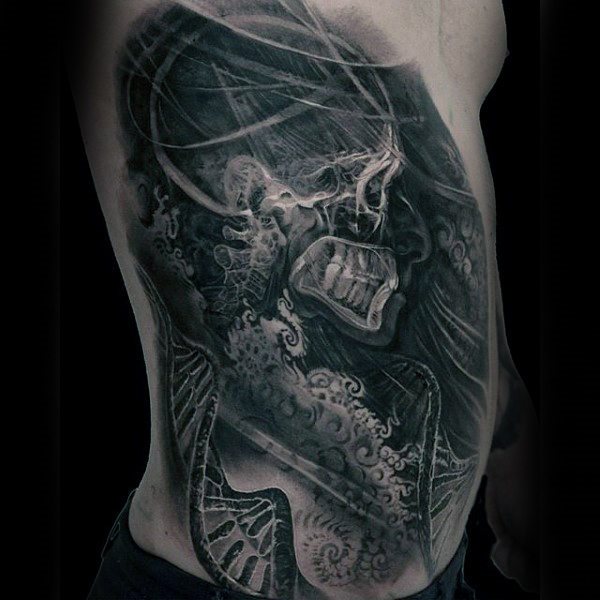 tatuaje tinta negra para hombre 52