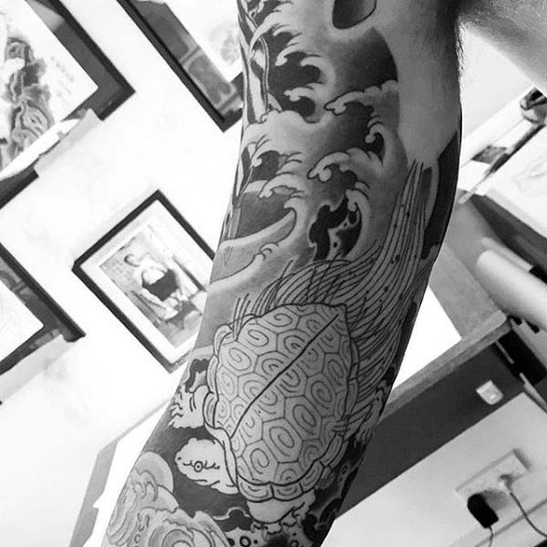 tatuaje tortuga para hombre 55