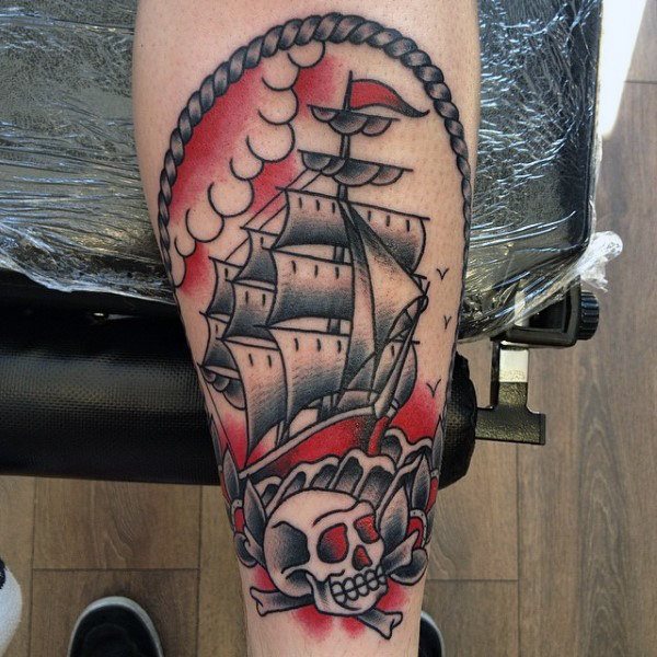 tatuaje tradicional barco para hombre 34
