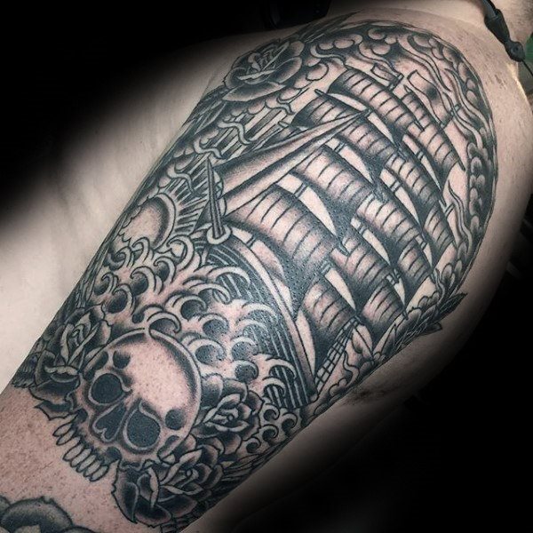 tatuaje tradicional barco para hombre 41